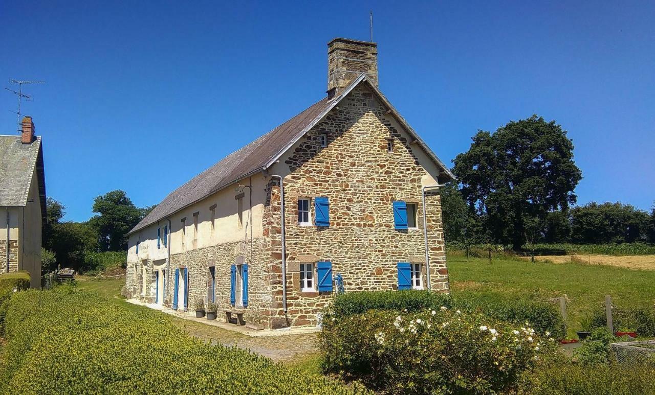 Le Douitel Bed and Breakfast Roncey Buitenkant foto