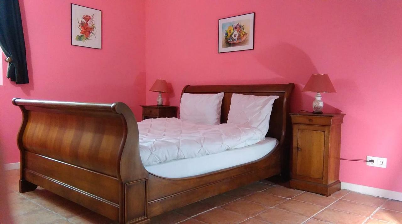 Le Douitel Bed and Breakfast Roncey Buitenkant foto